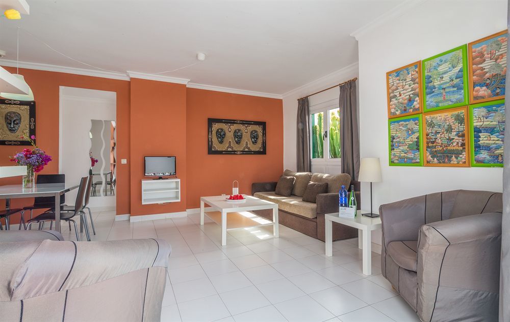 Apartamentos El Guarapo Costa Teguise Kültér fotó